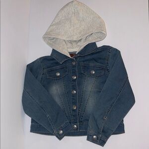 7 For All Mankind Classic Blue Denim Jacket with Contrast Hoodie Boys Size 4T